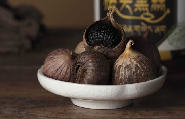 黑蒜的功效与作用及做法