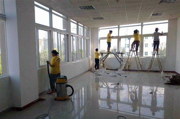 一般开荒保洁多少钱