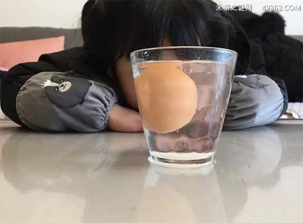盐水浮鸡蛋的原理解析