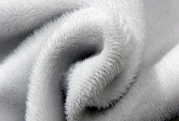 不倒绒面料的特点及优缺点