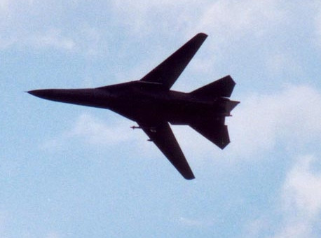 走进地球上外星人光顾最多的神秘地域（图） - 沙漠富翁 - 沙漠富翁的城堡