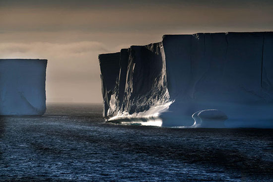 南极冰山一角