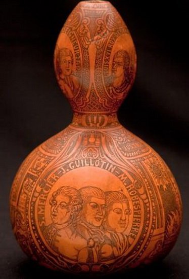 科学家DNA比对证实血手帕蘸有路易十六血液